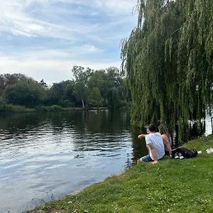 Zimmer Im Gruenen An Der Alster Apartment Hamburg
