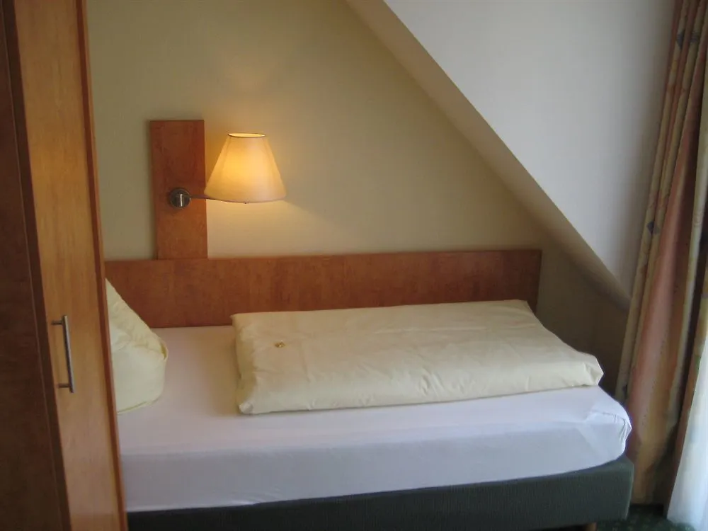 Otel Am Klostergarten Freising